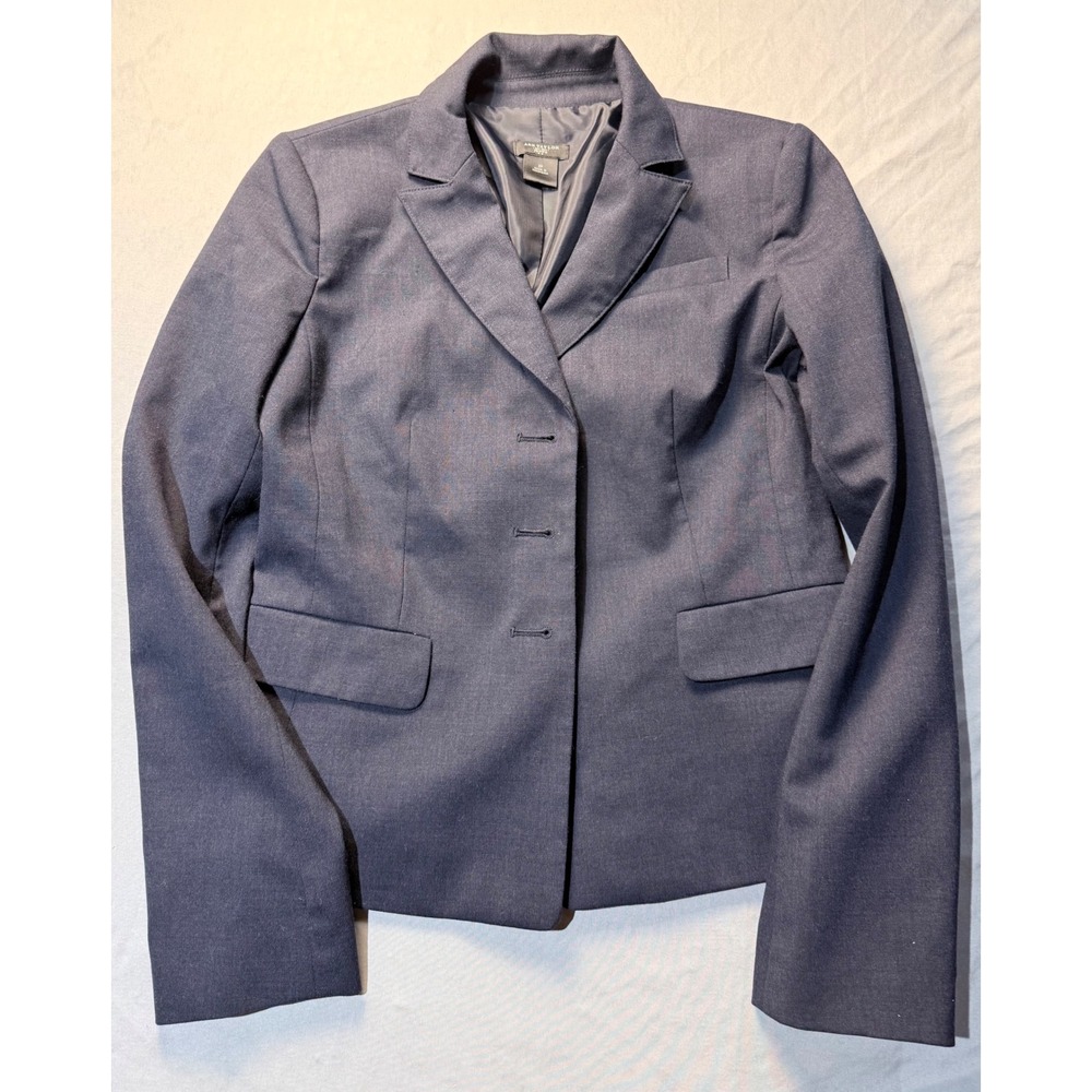 Ann Taylor Petite Navy Blue Three Button Blazer Jacket Size 2P Professional Work